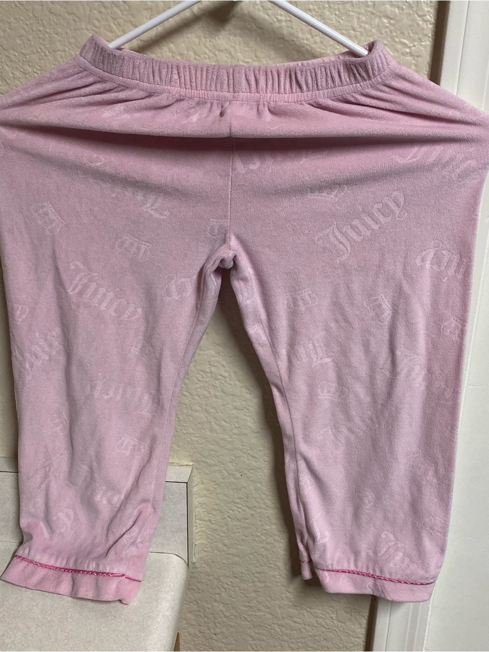 Juicy Couture Pink Velour sleepwear pants size 4/5